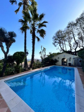 Mougins Village grand studio, avec piscine vue mer partagée